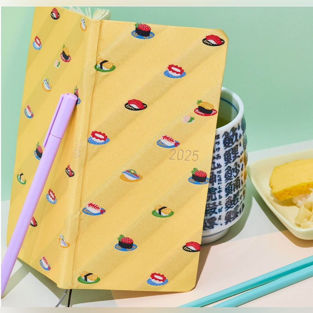 Hobonichi 2025 Weeks Sushi (English)